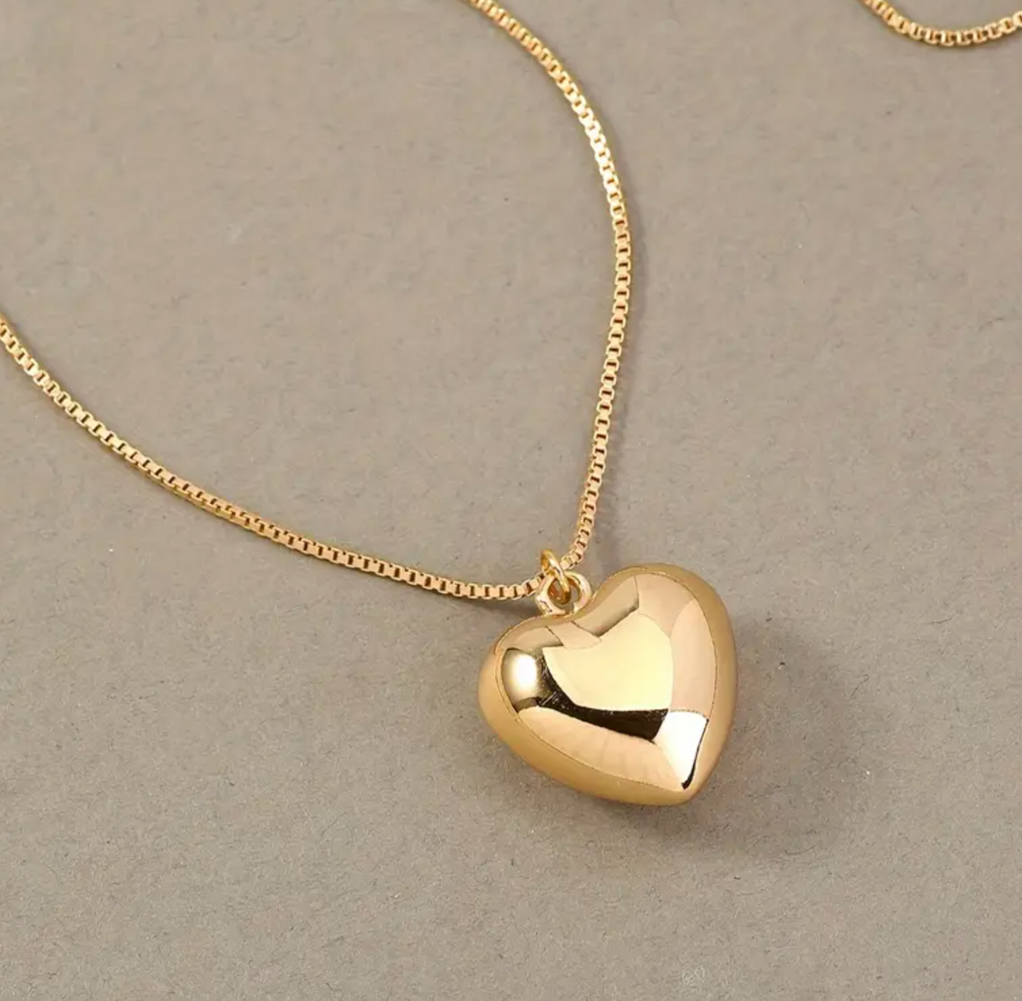 Collar Corazón Rosa EREA